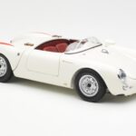 Porsche 550 Spyder Издание 70 Години Бял Schuco 1:18 - image 6 of 8