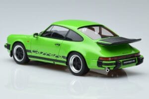 Porsche 911 3.2 Carrera Лайм Зелено GT Spirit 1:18 GT740 Смола — снимка 5 от 6