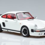 Porsche 911 930 Turbo S Grand Prix White GT Spirit 1:18 GT786 Смола - image 4 of 6