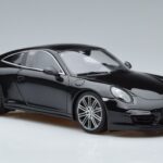 Porsche 911 991 Carrera 4 Black Edition GT Spirit 1:18 GT114 Смола - image 4 of 6