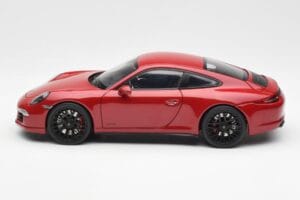 Porsche 911 991 Carrera GTS Carmine Червен Schuco 1:18 450039000 Метал — снимка 4 от 8