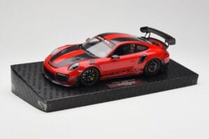 Porsche 911 GT2 RS 991 MR Manthey Racing Nordschleife Record Minichamps 1:18 MR-911-GT2RS-1803 Метал — снимка 2 от 6