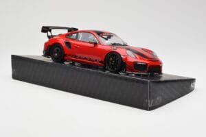 Porsche 911 GT2 RS 991 MR Manthey Racing Nordschleife Record Minichamps 1:18 MR-911-GT2RS-1803 Метал — снимка 4 от 6