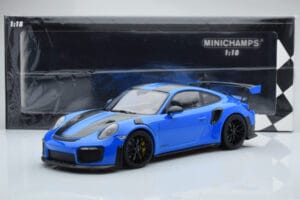 Porsche 911 GT2 RS 991.2 Weissach Package Син Черни Магнезиеви Джанти Minichamps 1:18 153068316 Метал — снимка 6 от 6