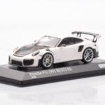 Porsche 911 991.2 GT2 RS Бял Minichamps 1:43 - image 2 of 4