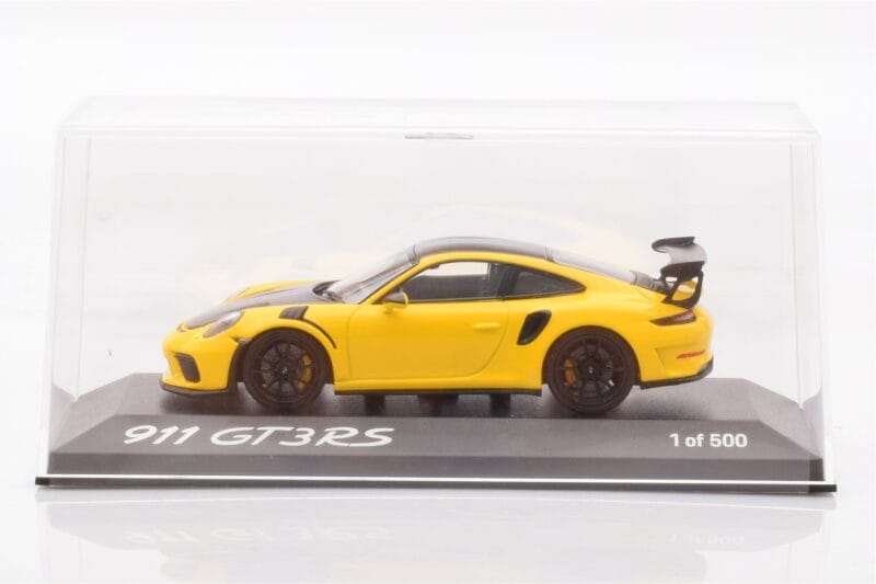 Porsche 911 991.2 GT3 RS Жълт Minichamps 1:43