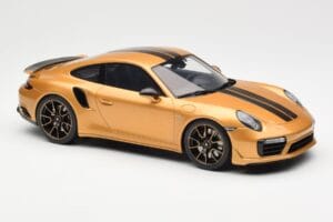 Porsche 911 991.2 Turbo S Exclusive Златен GT Spirit 1:18 GT444 Смола — снимка 4 от 6