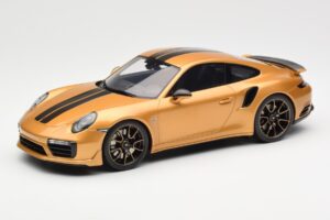 Porsche 911 991.2 Turbo S Exclusive Златен GT Spirit 1:18