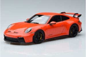 Porsche 911 992 GT3 Оранжев Norev 1:18 187300 Метал