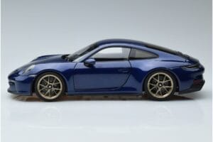 Porsche 911 992 GT3 Touring Package Синьо Металик Norev 1:18 187302 Метал — снимка 4 от 7