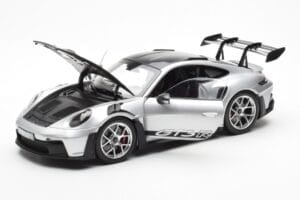 Porsche 911 992 GT3 Weissach Pack GT Сребрист Металик Norev 1:18 187366 Метал — снимка 2 от 8