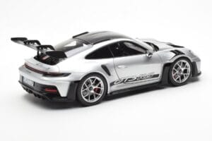 Porsche 911 992 GT3 Weissach Pack GT Сребрист Металик Norev 1:18 187366 Метал — снимка 3 от 8