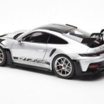 Porsche 911 992 GT3 Weissach Pack GT Сребрист Металик Norev 1:18 - image 7 of 8