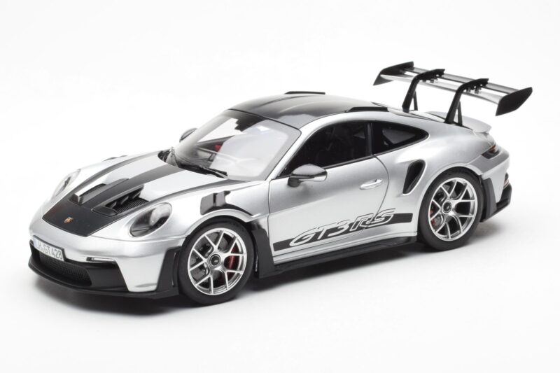 Porsche 911 992 GT3 Weissach Pack GT Сребрист Металик Norev 1:18