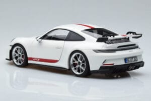 Porsche 911 992 GT3 Бял Norev 1:18 187306 Метал — снимка 6 от 7