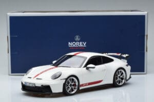 Porsche 911 992 GT3 Бял Norev 1:18 187306 Метал — снимка 7 от 7