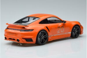Porsche 911 992 Turbo S China 20th Anniversary Оранжев Minichamps 1:18 155069171 Метал — снимка 2 от 6