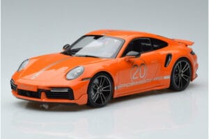 Porsche 911 992 Turbo S China 20th Anniversary Оранжев Minichamps 1:18