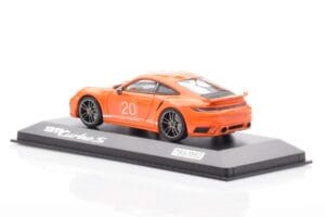 Porsche 911 992 Turbo S Gulf Оранжев Minichamps 1:43 WAP0209060N002 Метал — снимка 3 от 4