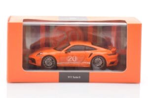 Porsche 911 992 Turbo S Gulf Оранжев Minichamps 1:43 WAP0209060N002 Метал — снимка 4 от 4