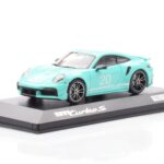 Porsche 911 992 Turbo S Mint Зелен Minichamps 1:43 - image 2 of 4