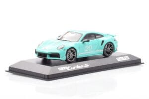 Porsche 911 992 Turbo S Mint Зелен Minichamps 1:43 WAP0209070N003 Метал — снимка 2 от 4