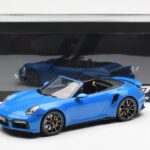 Porsche 911 992 Turbo S Shark Син GT Spirit 1:18 - image 6 of 6