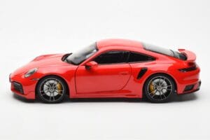 Porsche 911 992 Turbo S Sport Design Червен Minichamps 1:18 113069078 Метал — снимка 4 от 8