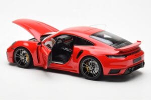 Porsche 911 992 Turbo S Sport Design Червен Minichamps 1:18 113069078 Метал — снимка 5 от 8