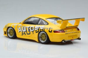 Porsche 911 996 GT3 Cup AUTOart Livery AUTOart 1:18 80675 Метал — снимка 6 от 7
