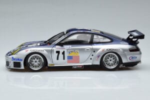 Porsche 911 996 GT3 RSR #71 A. Job 2005 AUTOart 1:18 80583 Метал — снимка 4 от 7