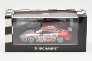 Porsche 911 996 GT3 RSR Flying Lizard #74 M. Rockenfeller / D. Cunningham / S. Neiman / J. Pechnik / J. Van Overbeek Rolex 24 — снимка 4 от 4