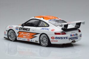 Porsche 911 996 GT3 R #1 C. Kwan Carrera Cup Asia 2004 AUTOart 1:18 80487 Метал — снимка 6 от 7