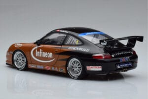 Porsche 911 996 GT3 R #2 S. Miau Carrera Cup Asia 2004 AUTOart 1:18 80488 Метал — снимка 6 от 7
