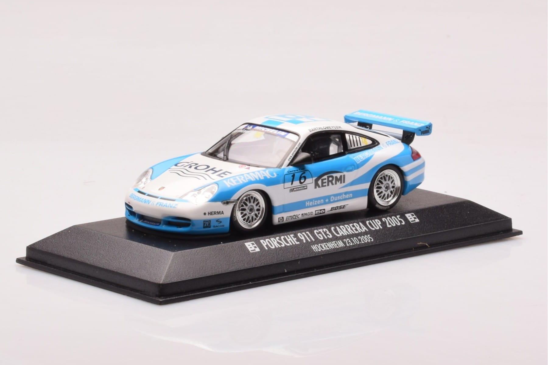 Porsche 911 997 GT3 Cup #16 Barthiomeyczik Carrera Cup 2005 Minichamps 1:43 403056216 Метал — снимка 2 от 4
