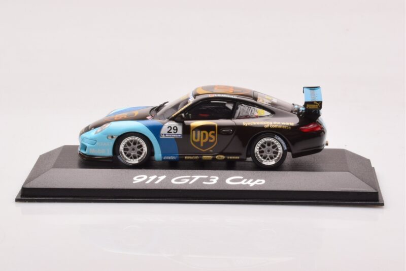 Porsche 911 997 GT3 Cup #29 UPS 2006 Minichamps 1:43