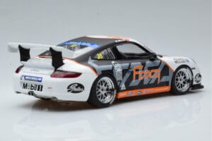 Porsche 911 997 GT3 Cup #33 M. Marsh Carrera Cup Asia 2006 AUTOart 1:18 80782 Метал — снимка 3 от 7