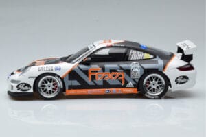 Porsche 911 997 GT3 Cup #33 M. Marsh Carrera Cup Asia 2006 AUTOart 1:18 80782 Метал — снимка 4 от 7