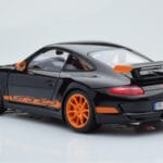 Porsche 911 997 GT3 RS Черен AUTOart 1:18 - image 7 of 8