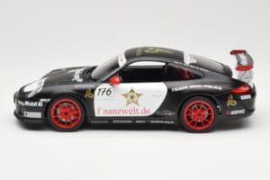 Porsche 911 997 GT3 RS #176 Team Ring Police VLN 2011 Norev 1:18 187570 Метал — снимка 4 от 8