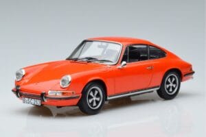 Porsche 911 2.0 E Оранжев Norev 1:18 187628 Метал