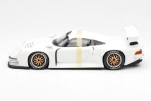 Porsche 911 GT1 Бял UT Models 1:18 180966699 Метал — снимка 3 от 6