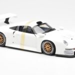 Porsche 911 GT1 Бял UT Models 1:18 - image 4 of 6