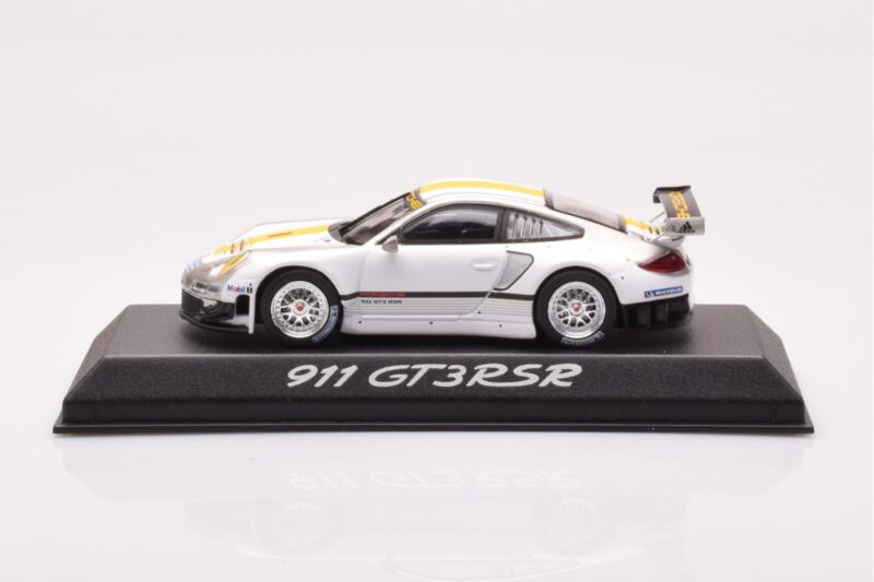 Porsche 911 GT3 RSR Представяне 2012 Norev 1:43