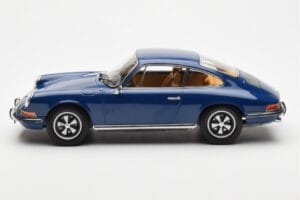 Porsche 911 S 901 Синьо Norev 1:18 187647 Метал — снимка 3 от 6