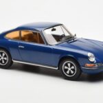 Porsche 911 S 901 Синьо Norev 1:18 - image 4 of 6