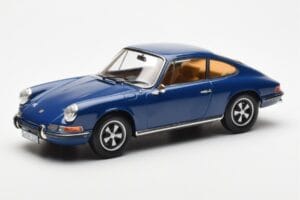 Porsche 911 S 901 Синьо Norev 1:18