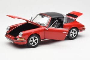 Porsche 911 Targa S Червен Schuco 1:18 450036200 Метал — снимка 2 от 9