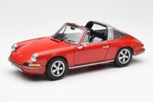 Porsche 911 Targa S Червен Schuco 1:18 450036200 Метал — снимка 3 от 9