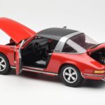 Porsche 911 Targa S Червен Schuco 1:18 - image 6 of 9